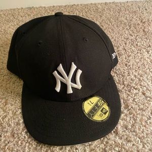 New York Hat (Black)